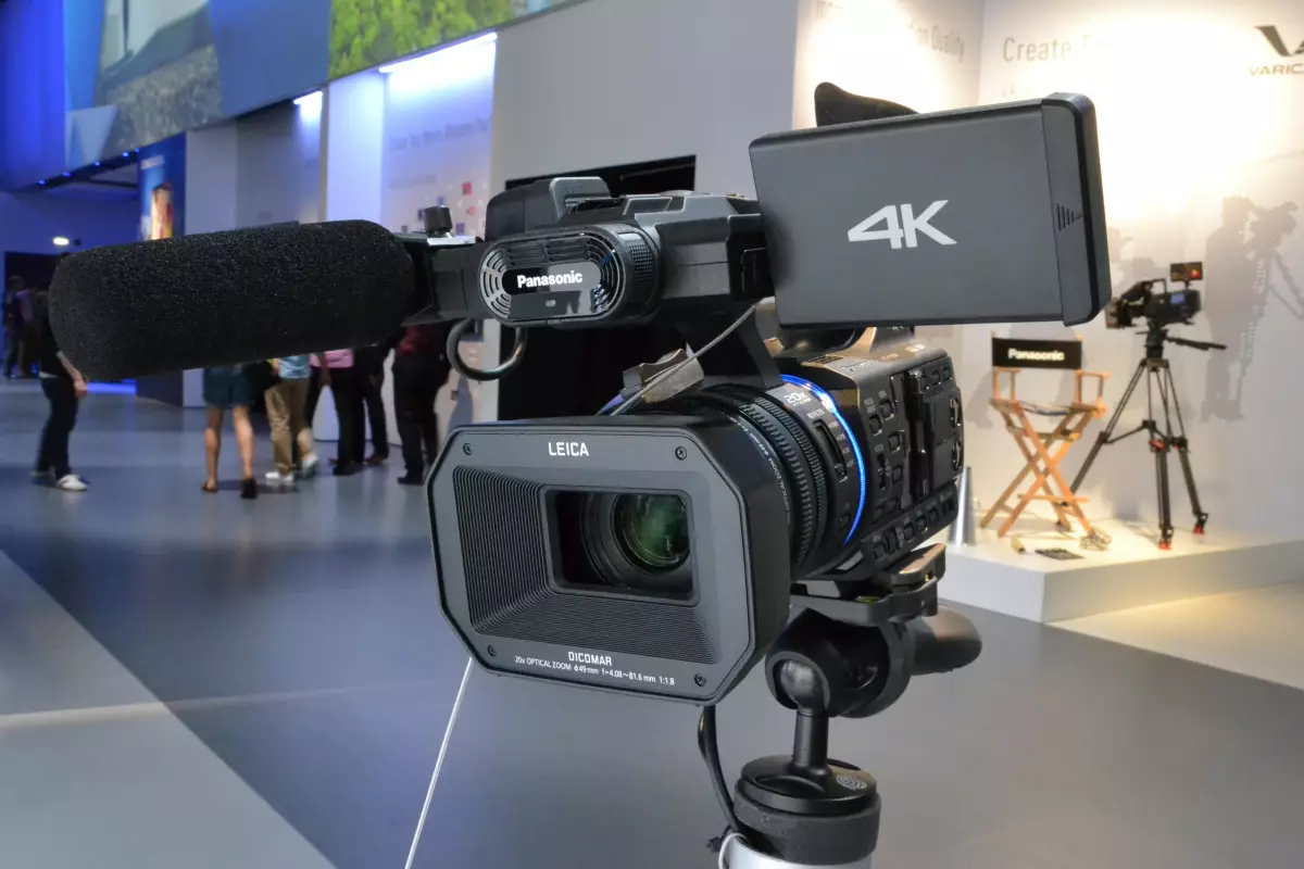Panasonic HC-X1000 boasts 4K Ultra HD recording at 60p